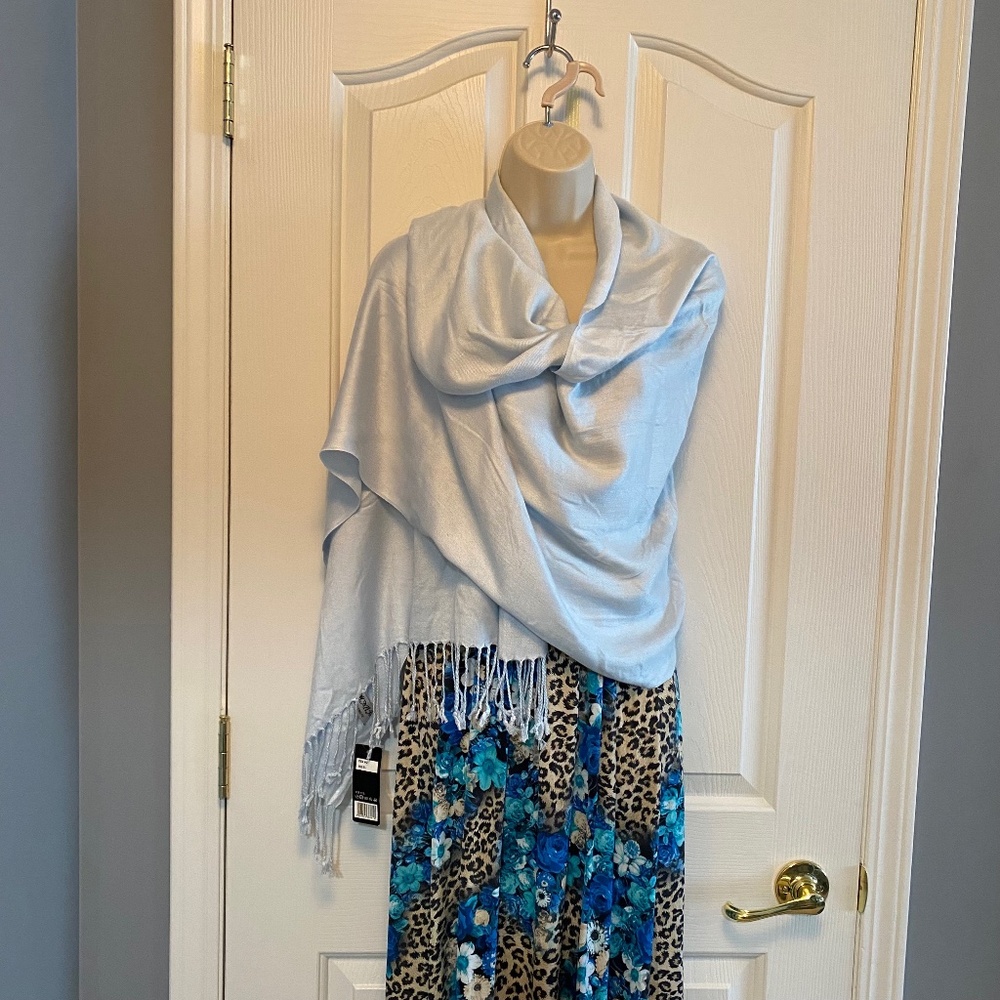 BUY 2 ITEMS & GET 1 FREE - S&S International 100% Cashmere Pashmina - NWT